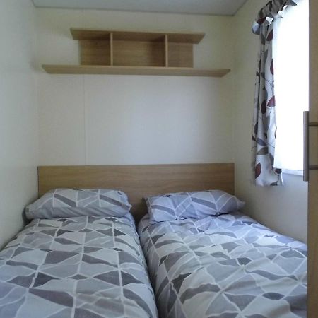 Oakdene -3 Bedroom Caravan Weeley ภายนอก รูปภาพ