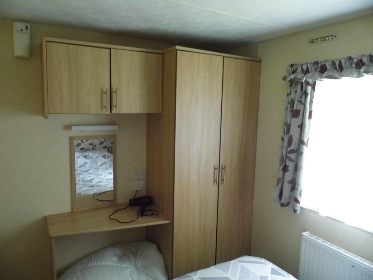 Oakdene -3 Bedroom Caravan Weeley ภายนอก รูปภาพ
